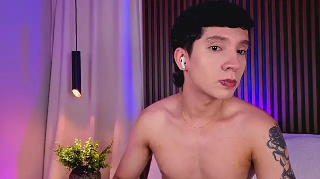 JacoboSwam stripchat live cam model