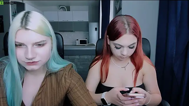 Rada_Kisss stripchat live cam model
