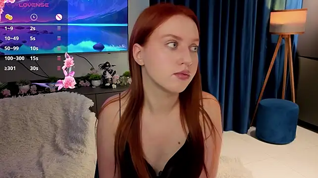 DinaKoenig stripchat live cam model