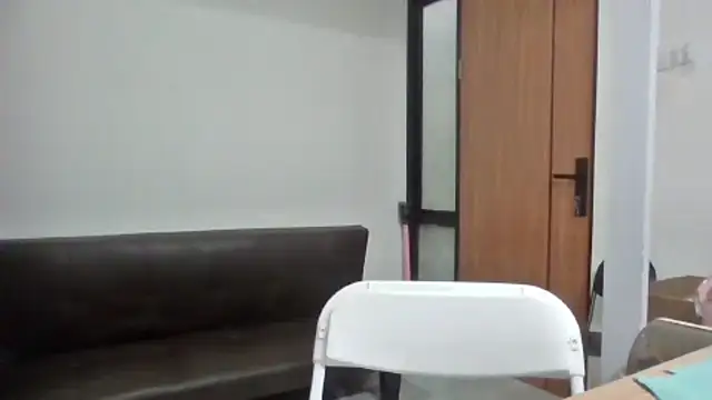 JenneferMicheau stripchat live cam model