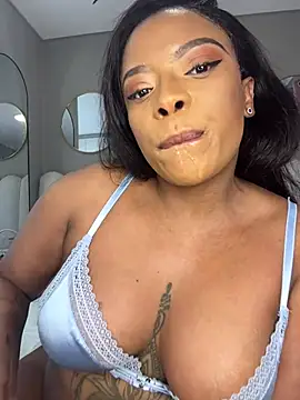 MIAMI9 stripchat live cam model