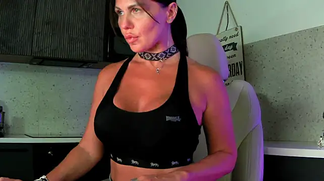 Mashulya29 stripchat live cam model
