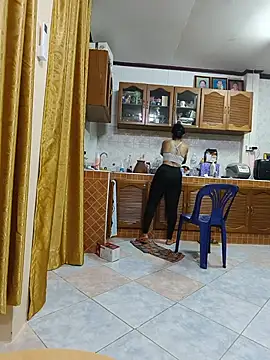 Mama_Eva_1 stripchat live cam model