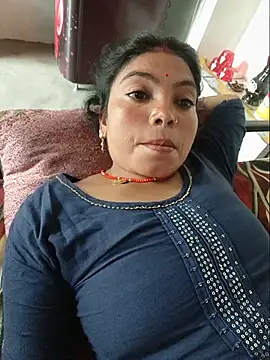 Mahi_hote stripchat live cam model
