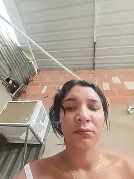 chikivivi- stripchat live cam model