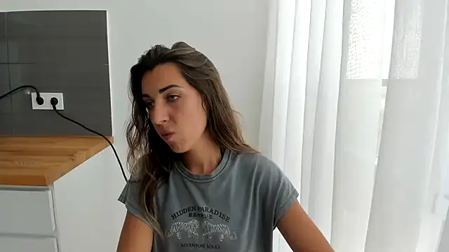 summmmersky1 stripchat live cam model