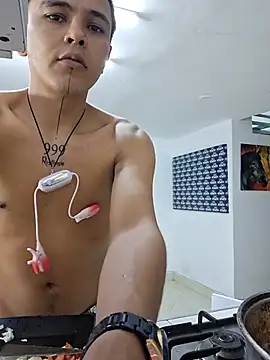 MASTERSUPREME666 stripchat live cam model