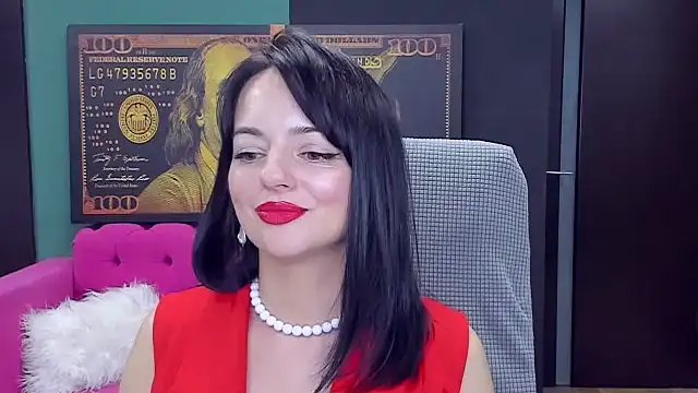 BellaRowan stripchat live cam model