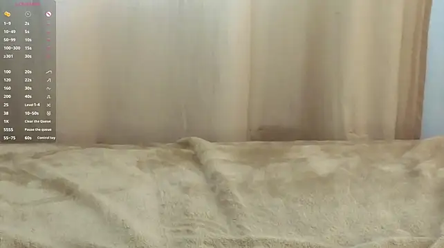 MarlinMollo stripchat live cam model