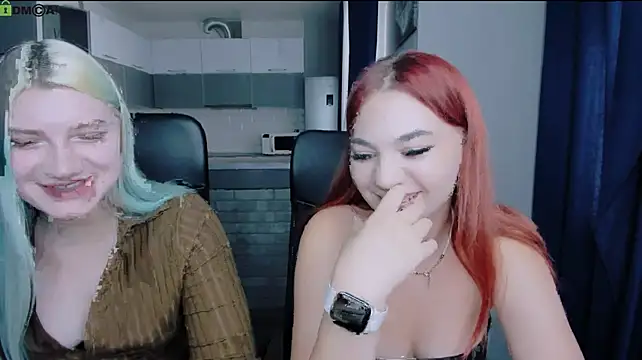 Rada_Kisss stripchat live cam model