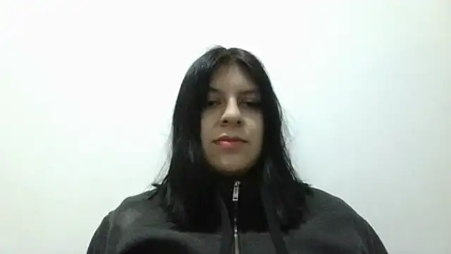 Kate-Pauhl stripchat live cam model