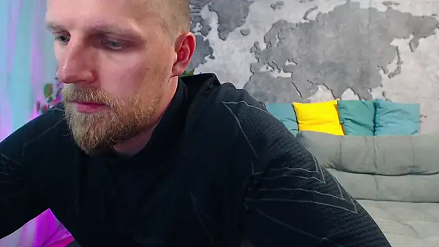 VikingChrisss stripchat live cam model