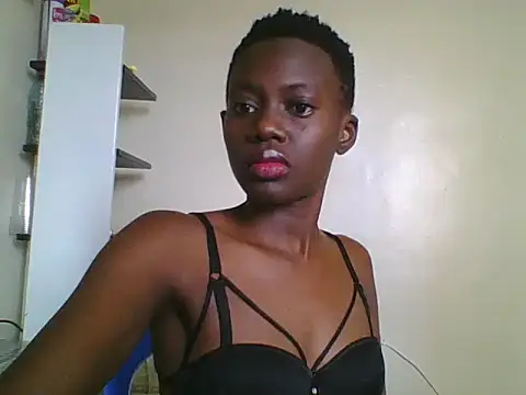 Tish_Leylah stripchat live cam model