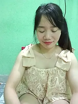 Yimy19 stripchat live cam model