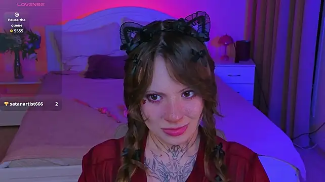 HeavenSinss stripchat live cam model