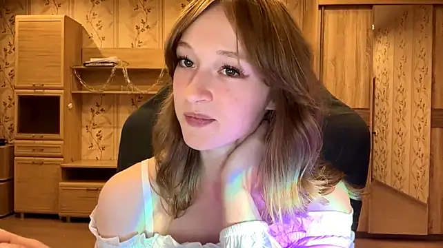 SalmonWhip stripchat live cam model