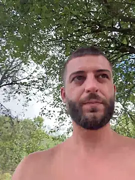 Pablo_Hornyguy95 stripchat live cam model