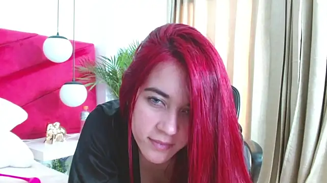 Sophie_ponce stripchat live cam model