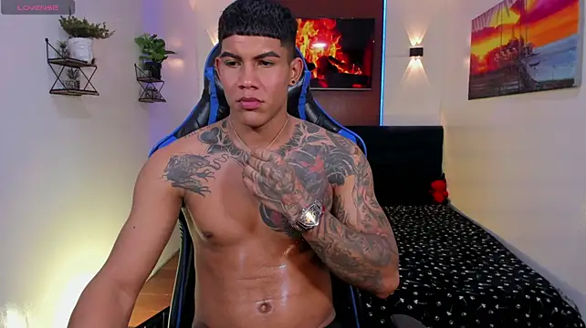 Damian_latinxxx stripchat live cam model