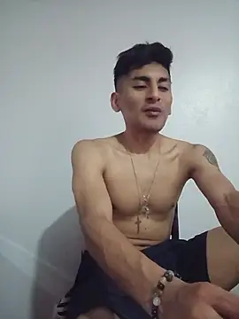 ---Leon--- stripchat live cam model
