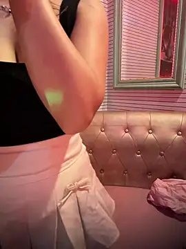 mollymm stripchat live cam model