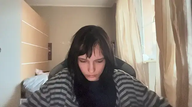 SebrinaMontelle stripchat live cam model