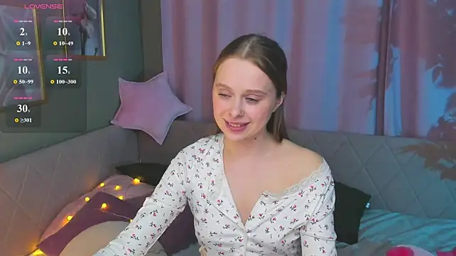 Meg_Ryann stripchat live cam model