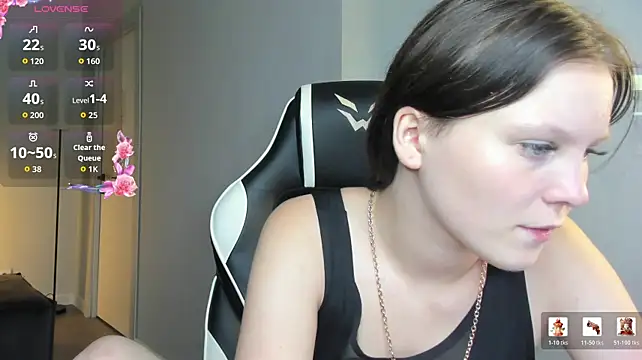 Peggy_Hun1t stripchat live cam model