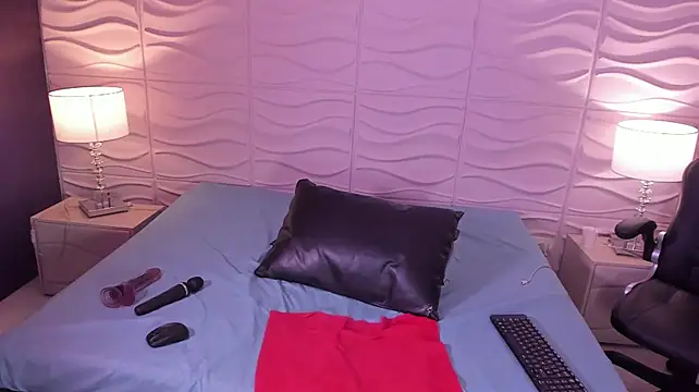 EvaJhuls stripchat live cam model