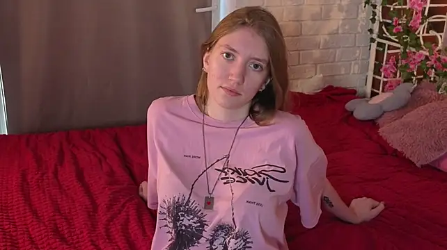 SookToulson stripchat live cam model