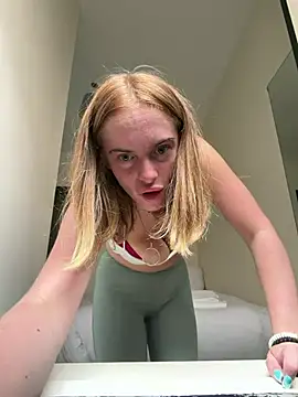 Honey_Soulx stripchat live cam model