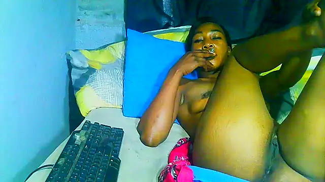 freaky_naughty stripchat live cam model