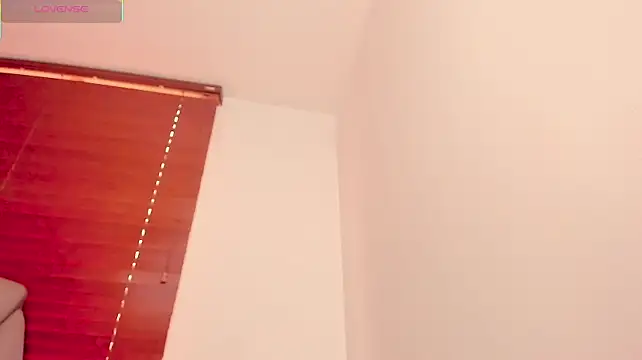 DreaBennet stripchat live cam model