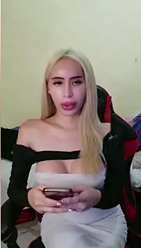 celest_yummy stripchat live cam model