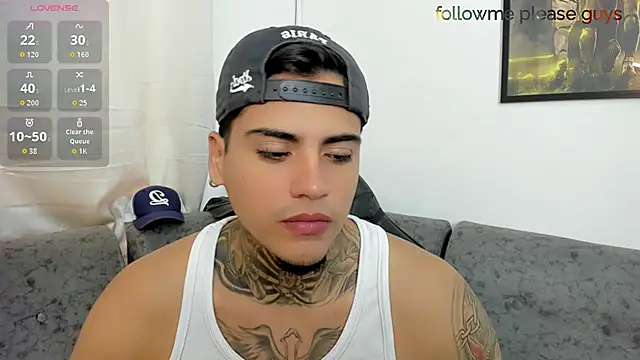 sweetlatinoboy stripchat live cam model