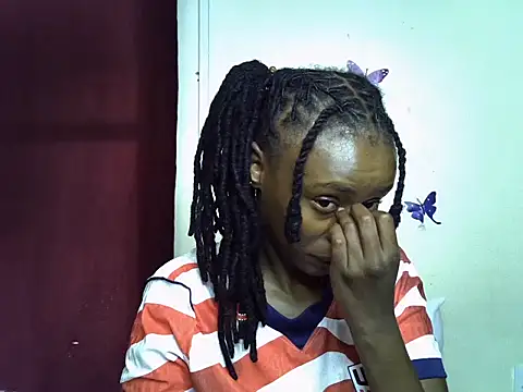 Rasta_tattoooed stripchat live cam model