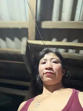 Viery68 stripchat live cam model