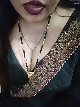 Mayuri77 stripchat live cam model
