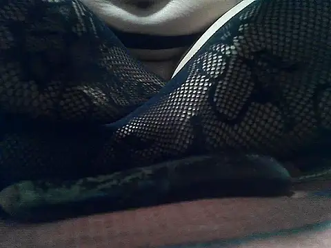 Sweetpinay25 stripchat live cam model