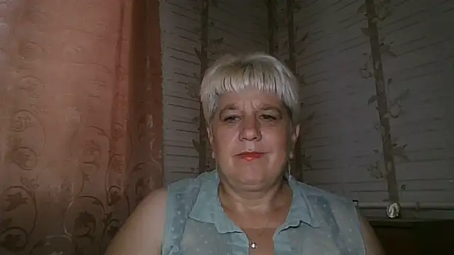 LizaRain777 stripchat live cam model