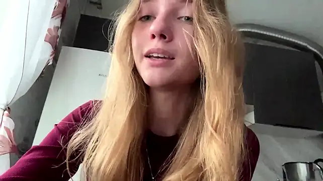 LuiseFurbeck stripchat live cam model