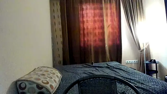 Camilla_Lovee stripchat live cam model