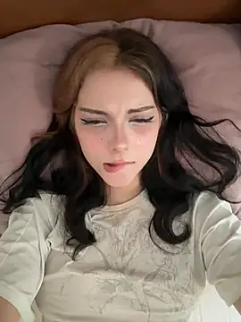 ForDearse stripchat live cam model