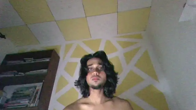 hensmendy stripchat live cam model