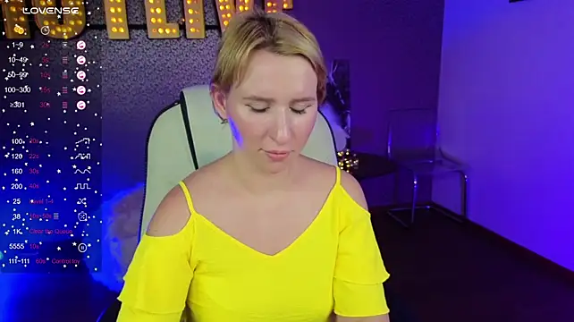 Nancy_chagy stripchat live cam model