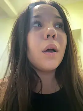 LushBySofa stripchat live cam model