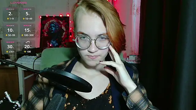 alisa_cutiepie stripchat live cam model