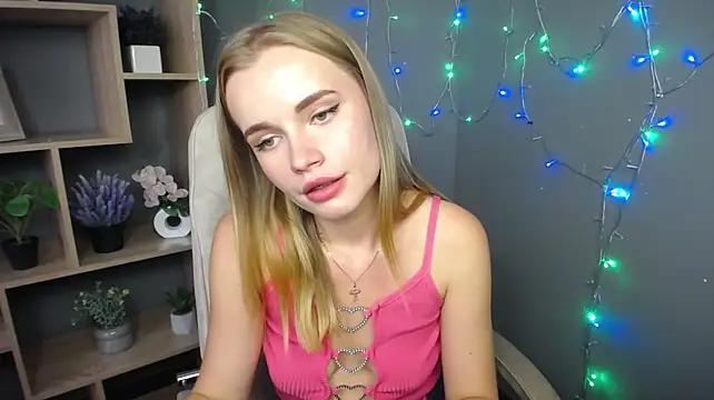 MargaritaKiss stripchat live cam model