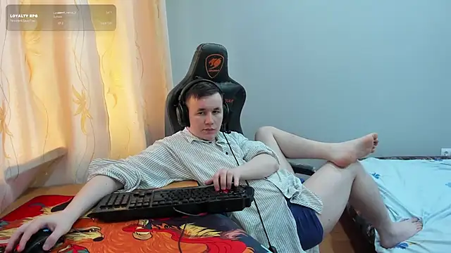iliaskrislove stripchat live cam model
