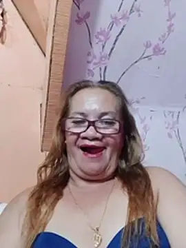 vickyhot1966 stripchat live cam model